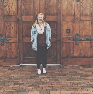 Meet your Posher, Ashlee